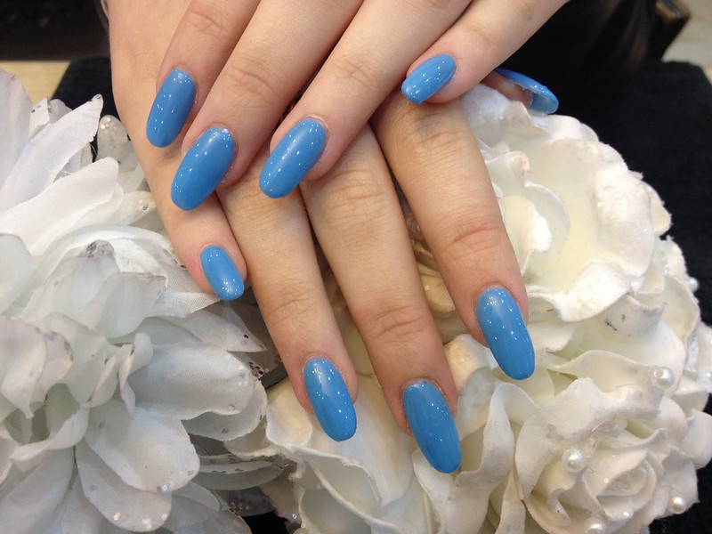 9 Stunning Baby Blue Nail Ideas for Your Next Manicure