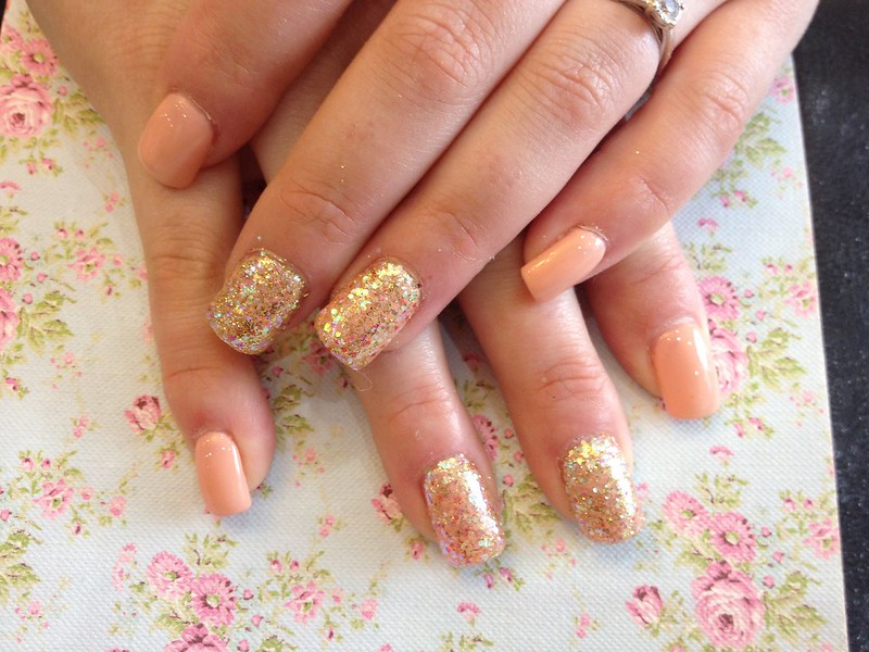 11 Beach Nail Ideas Perfect for Your Summer Getaway