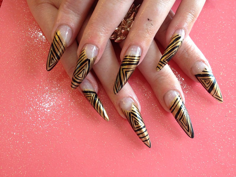 Gold Nail Ideas That'll Make Everyone Ask About Your Manicure