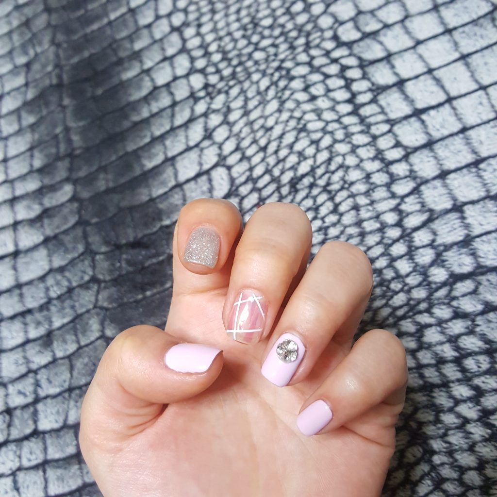 7 Pretty Pink Nail Ideas You'll Want to Try Right Now