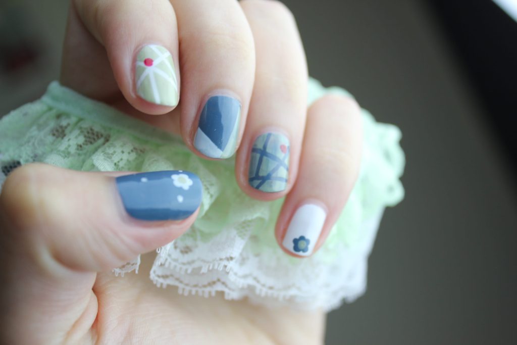 11 Beach Nail Ideas Perfect for Your Summer Getaway