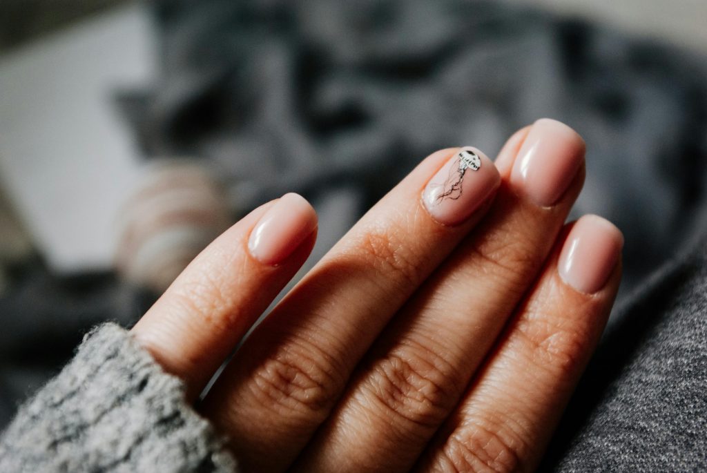 Clear Nail Designs: The Ultimate Guide to Stunning Natural-Looking Nails