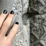8 Black Glitter Nail Ideas That Will Turn Heads